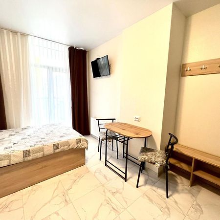 Osapart Hotel In A Complex Semycvit 2 Львов Экстерьер фото