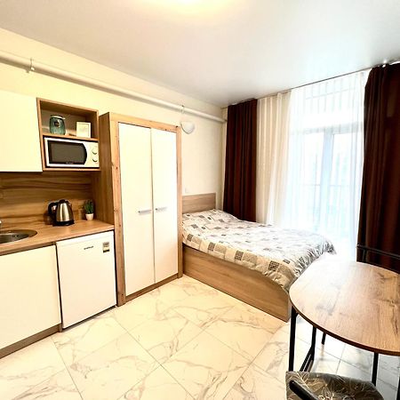 Osapart Hotel In A Complex Semycvit 2 Львов Экстерьер фото