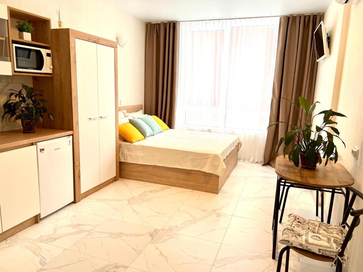 Osapart Hotel In A Complex Semycvit 2 Львов Экстерьер фото